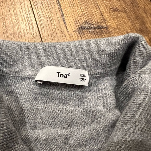 TNA crop vest sweater - Picture 2 of 3